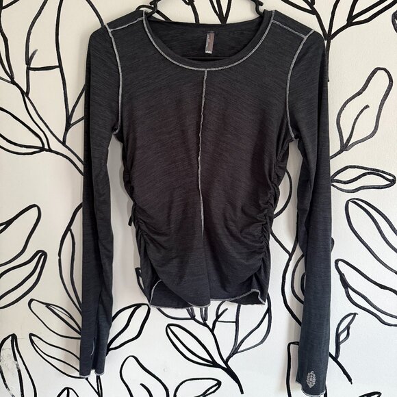 FP Movement Right on Run Long Sleeve Layer - Picture 1 of 3